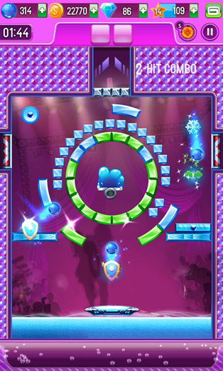 http://media01.gameloft.com/products/1379/default/web/android-games/screenshots/screen001.jpg